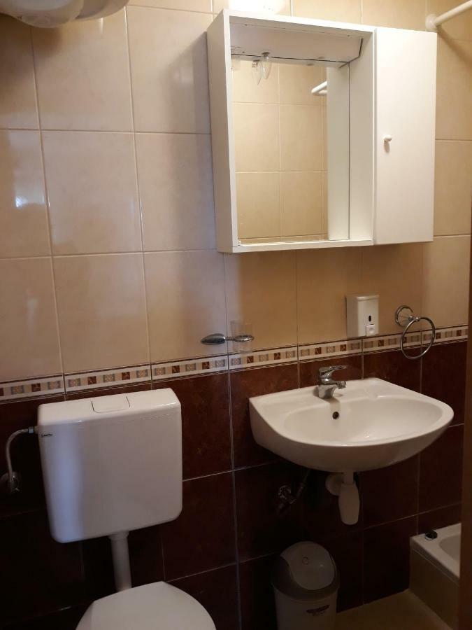 Apartmani Kljunak Затон Екстериор снимка