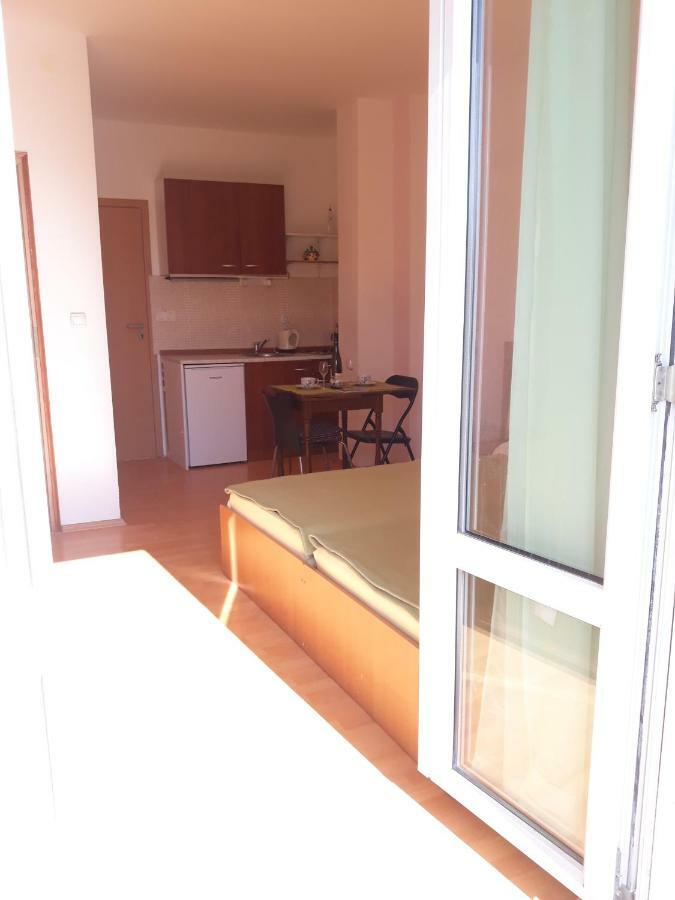 Apartmani Kljunak Затон Екстериор снимка